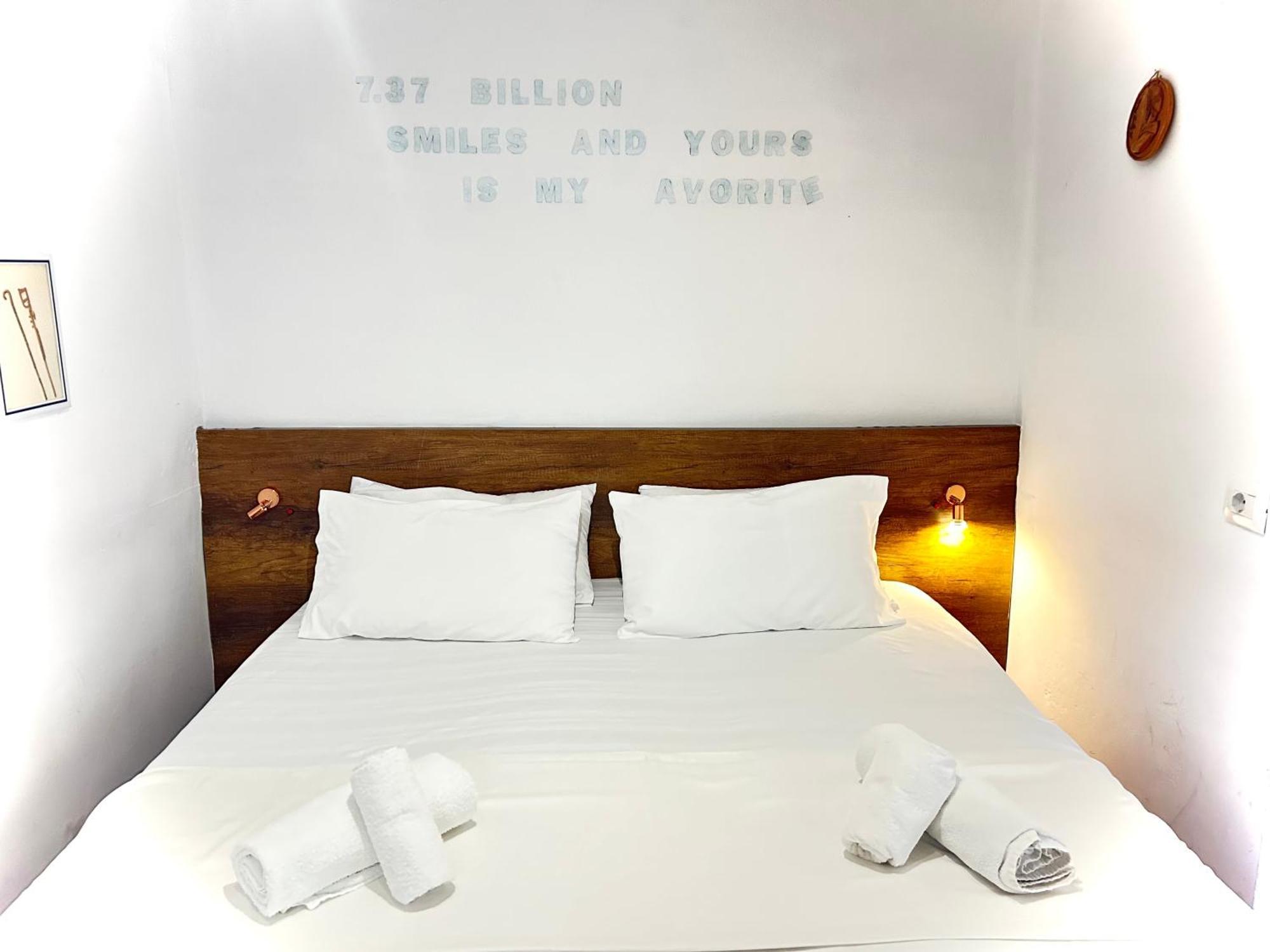 Budget Retreat Tirana & Studios Εξωτερικό φωτογραφία