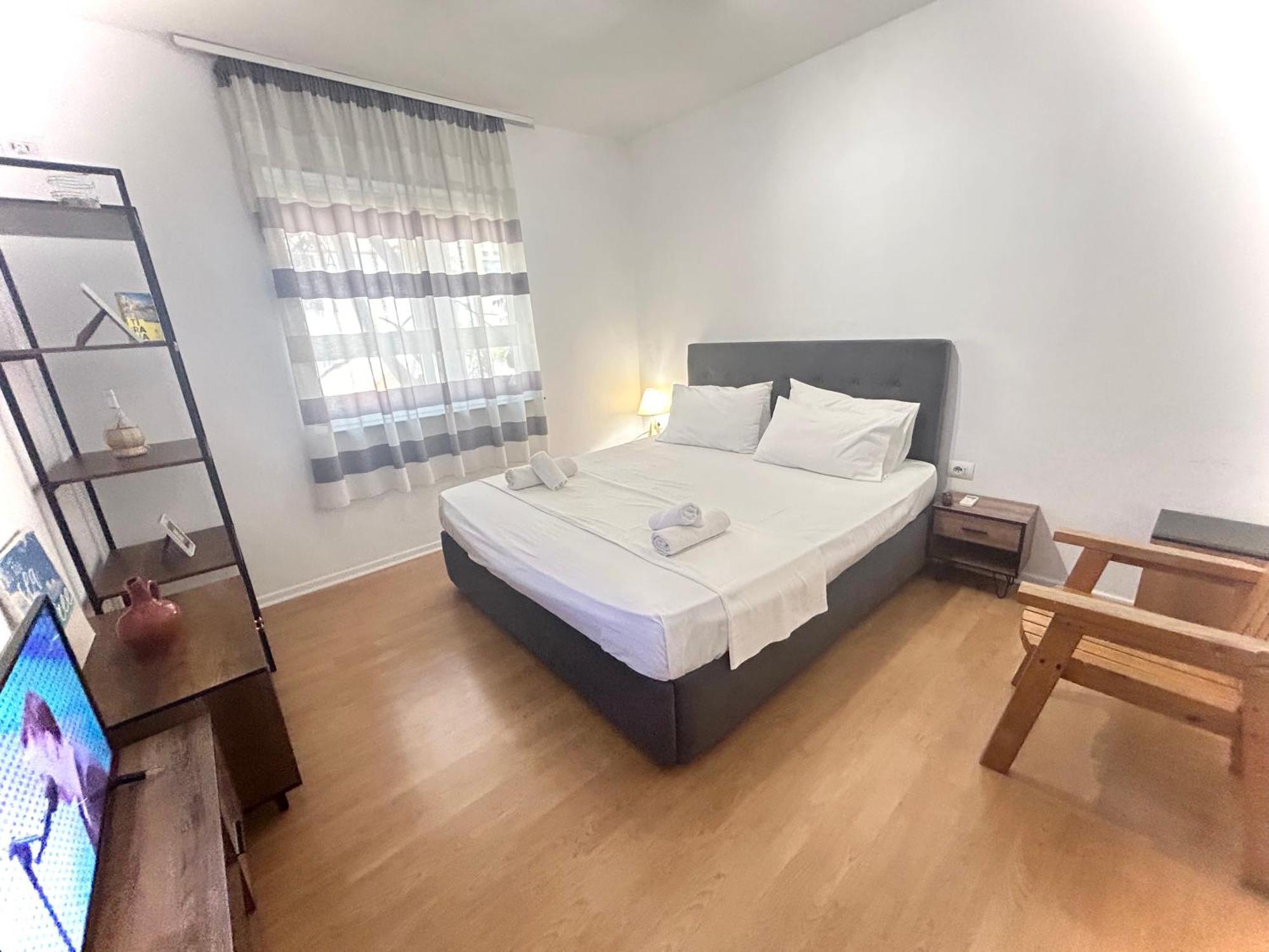 Budget Retreat Tirana & Studios Εξωτερικό φωτογραφία