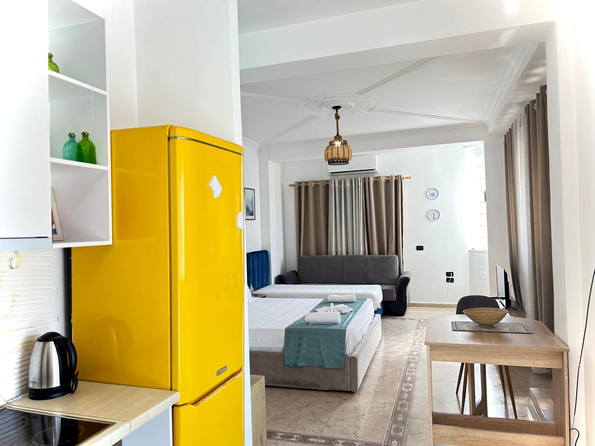 Budget Retreat Tirana & Studios Εξωτερικό φωτογραφία